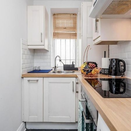 Stunning 2-Bed Apt - Free Parking - Camden - Central - Zoo - Shop - Events London Ngoại thất bức ảnh