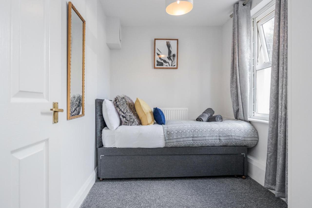 Stunning 2-Bed Apt - Free Parking - Camden - Central - Zoo - Shop - Events London Ngoại thất bức ảnh