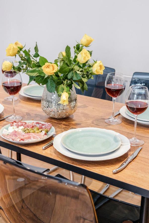 Stunning 2-Bed Apt - Free Parking - Camden - Central - Zoo - Shop - Events London Ngoại thất bức ảnh