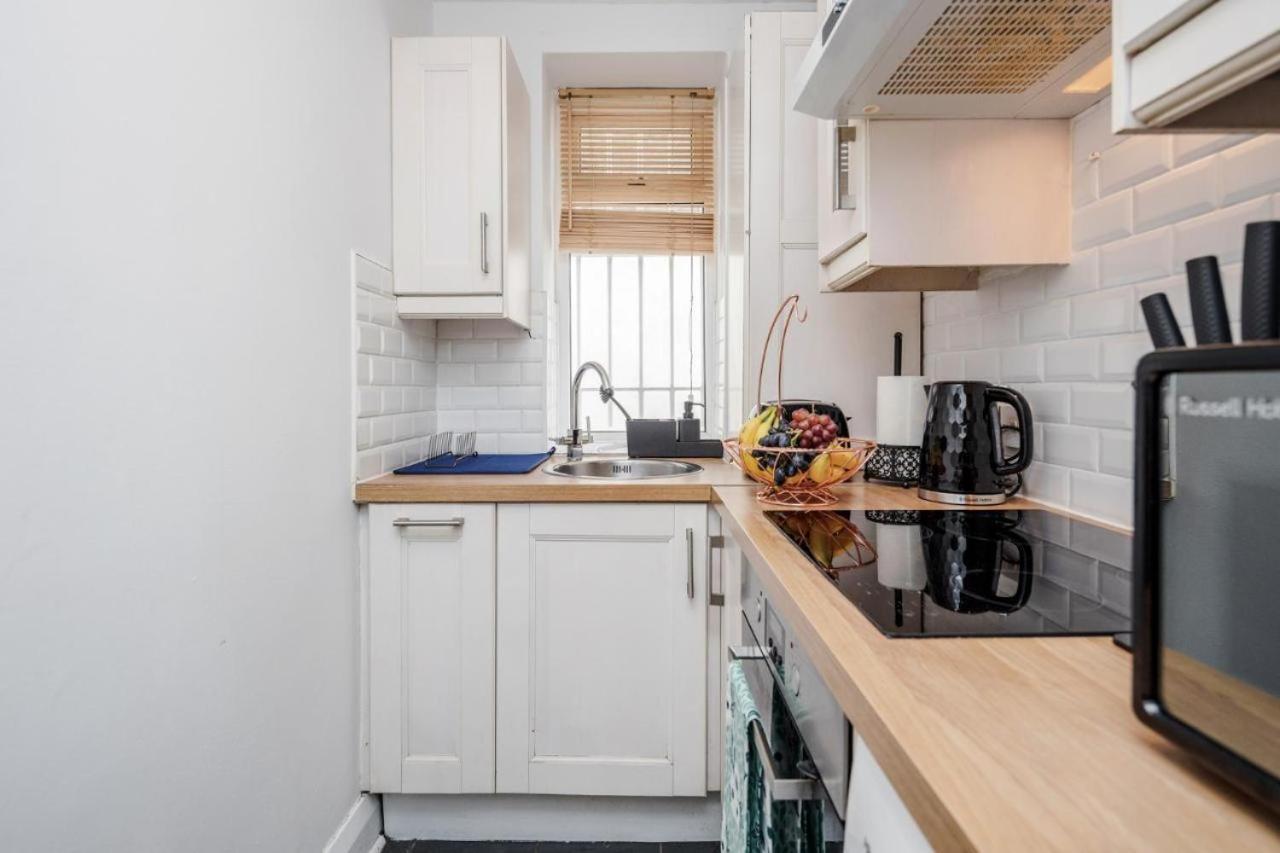 Stunning 2-Bed Apt - Free Parking - Camden - Central - Zoo - Shop - Events London Ngoại thất bức ảnh